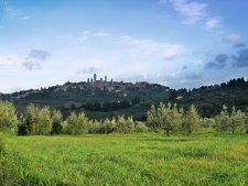 Panorama di San
Gimignano da sud
(10590 bytes)